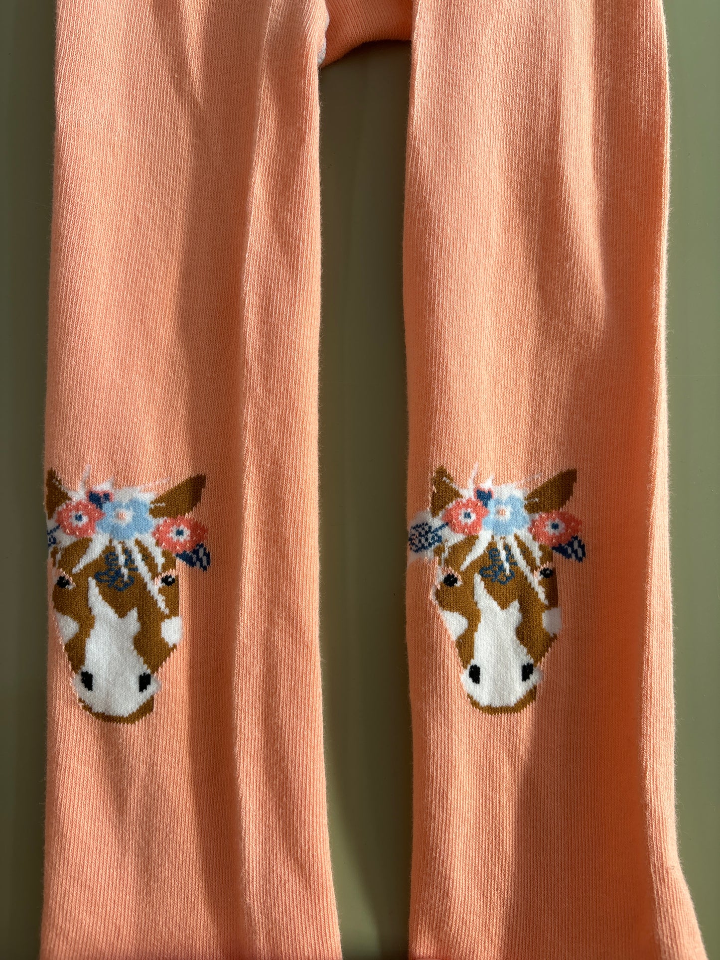 Blade and Rose age 4-5years Bella the horse leggings