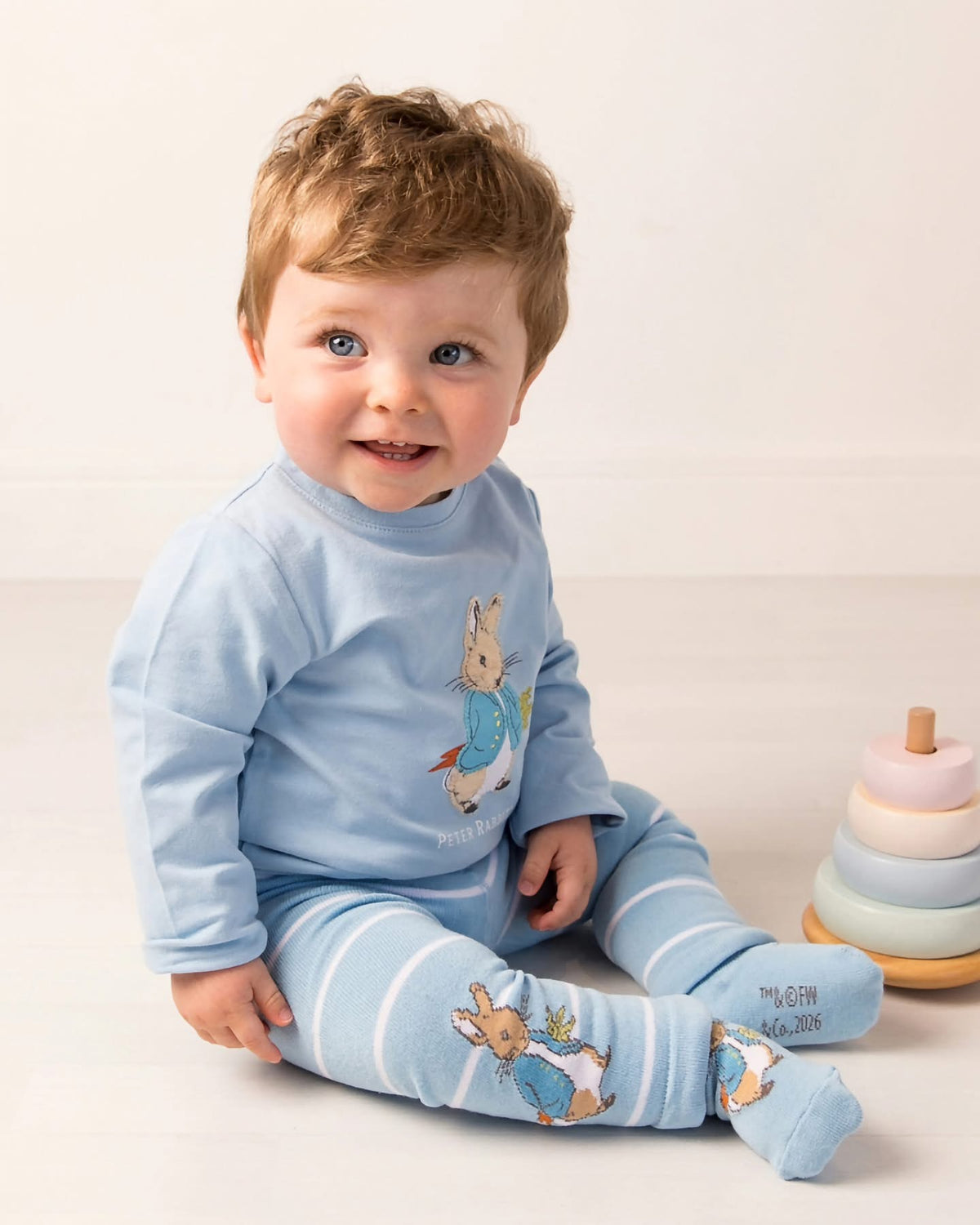 Blade and Rose Peter Rabbit top, leggings and socks