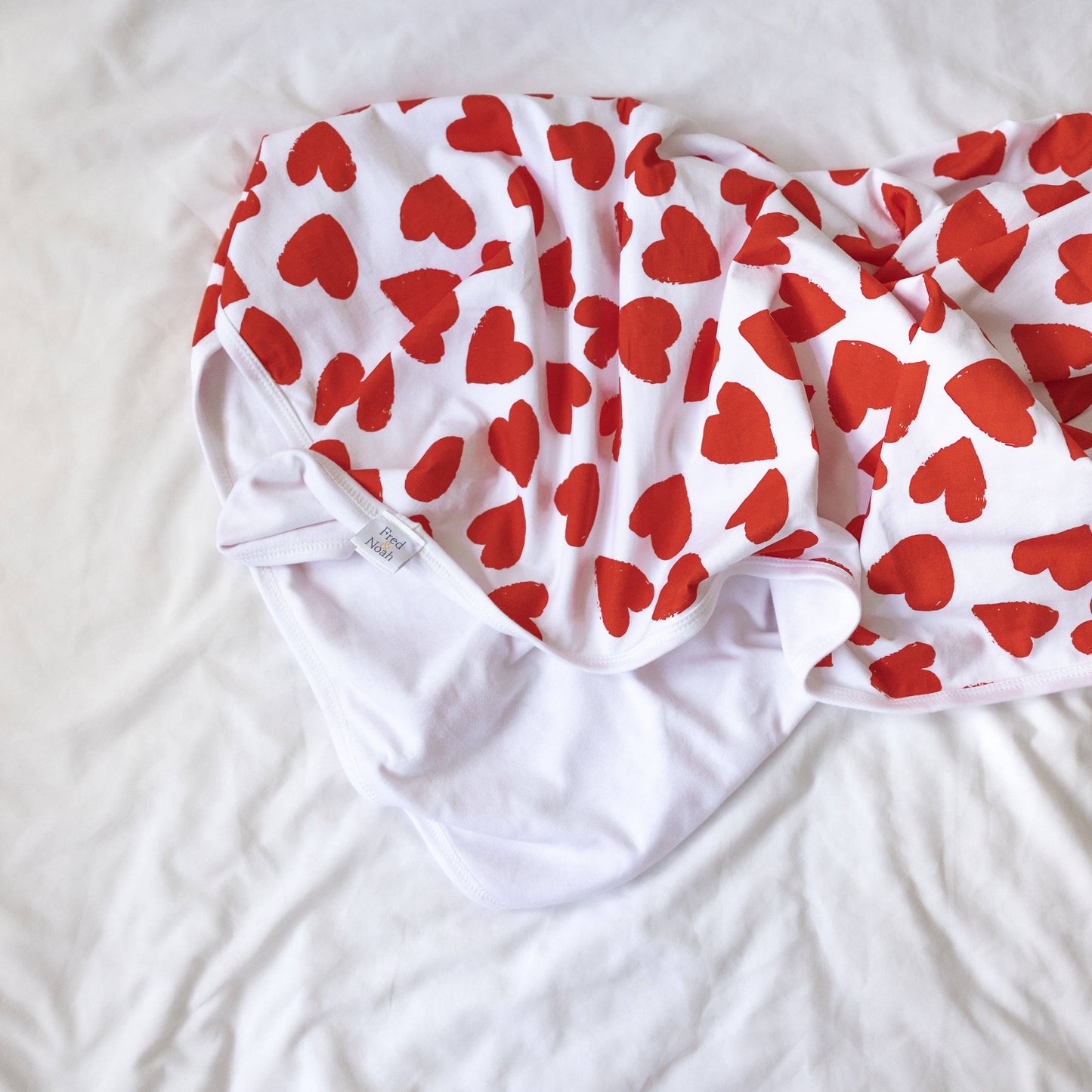 Fred & Noah - Love Heart cotton sleepsuit: 0-3 M