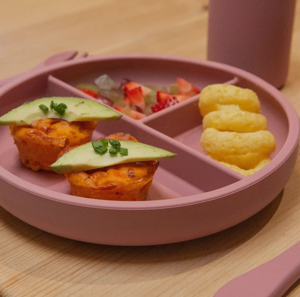 Baby silicone weaning plate - Dusty Rose
