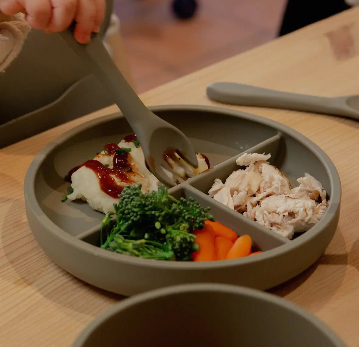 Baby silicone weaning fork - Silver sage
