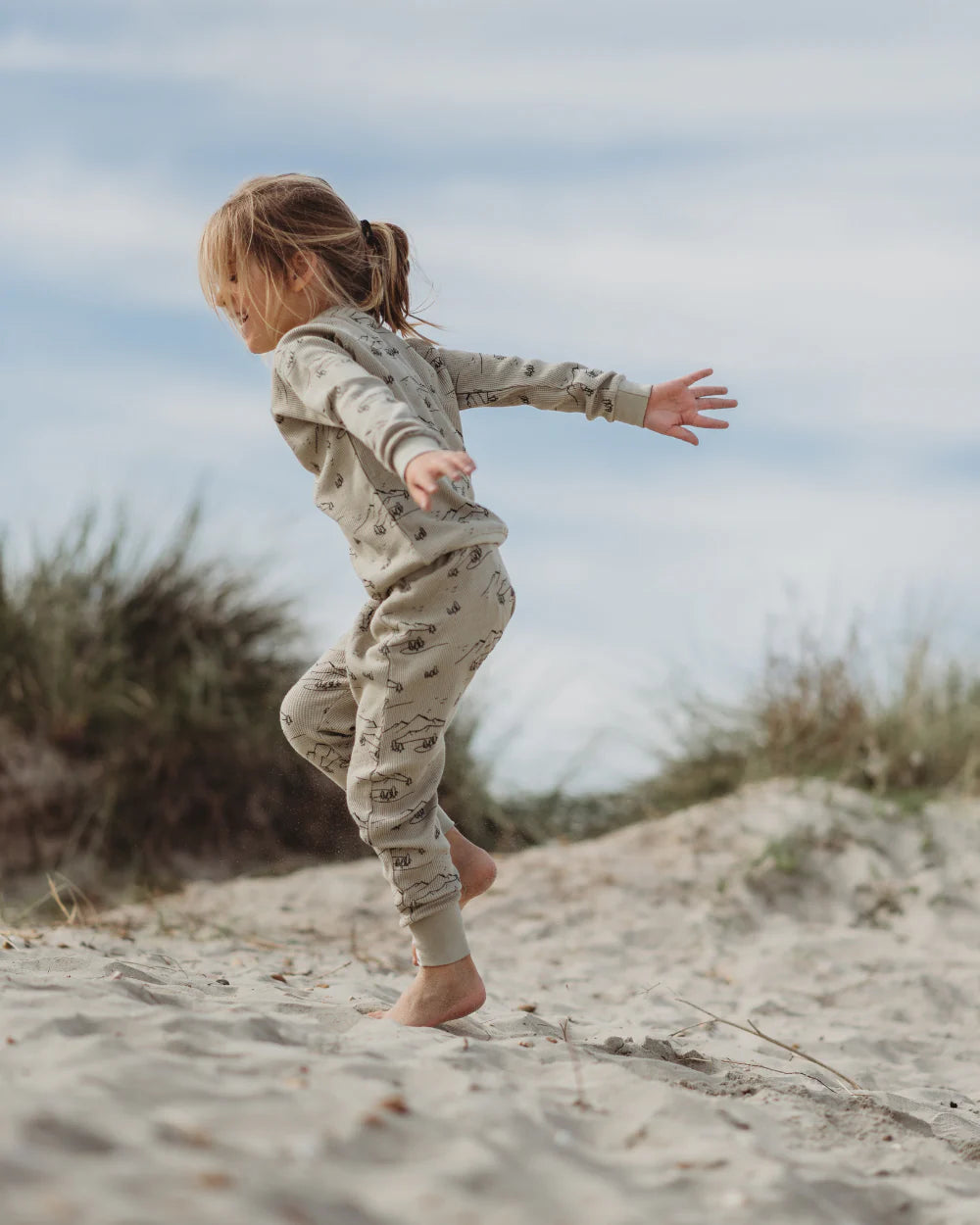 Turtledove Wilderness Joggers