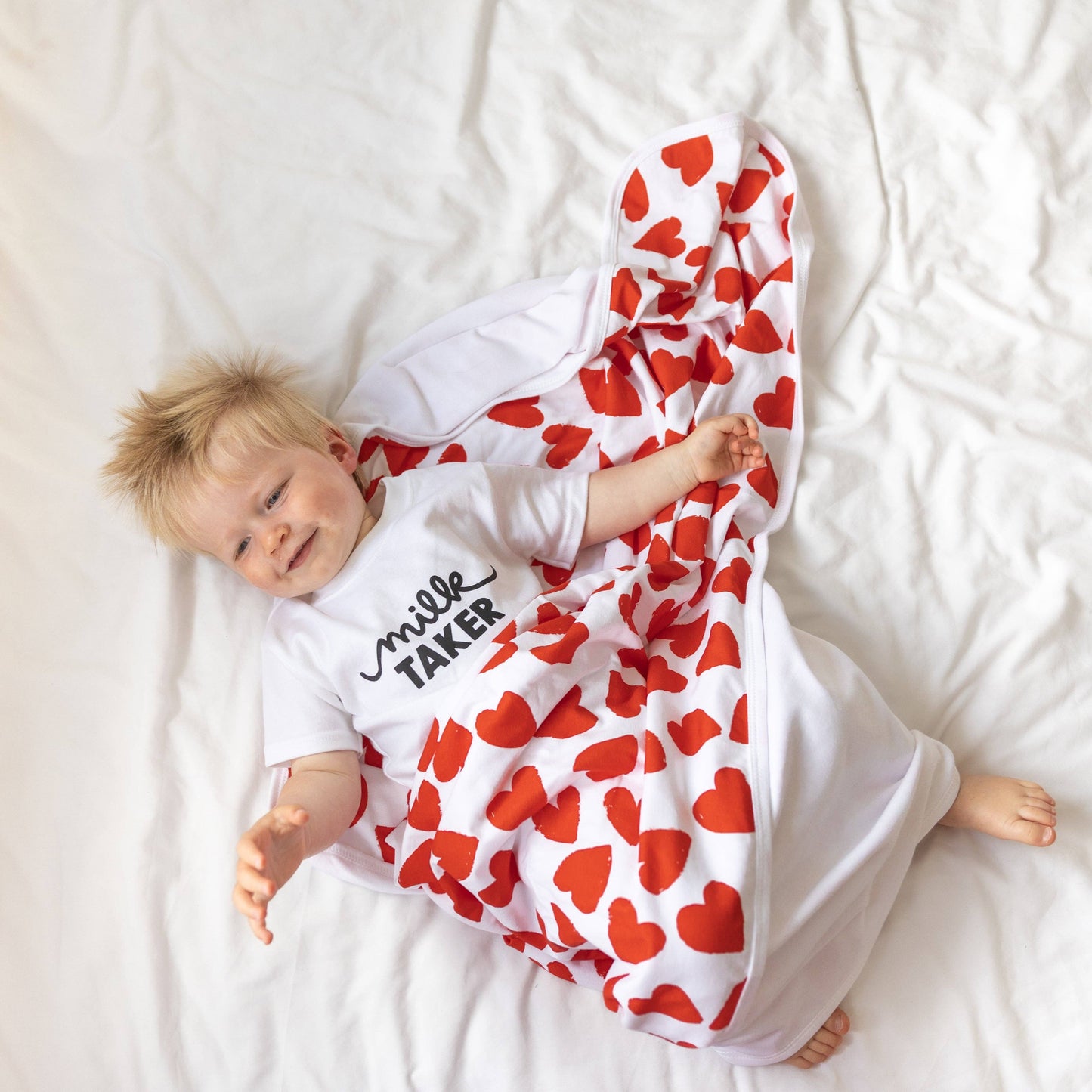 Fred & Noah - Love Heart cotton sleepsuit: 0-3 M