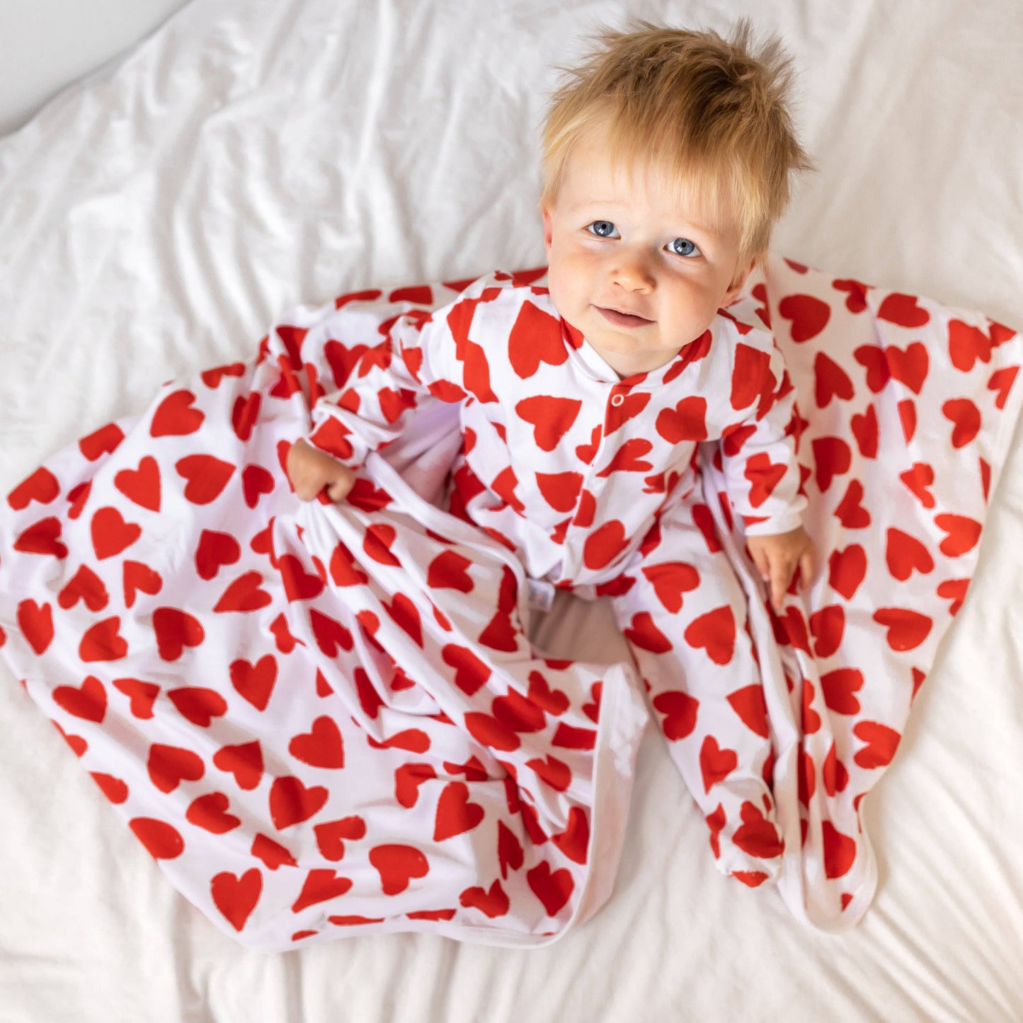 Fred & Noah - Love Heart cotton sleepsuit: Newborn