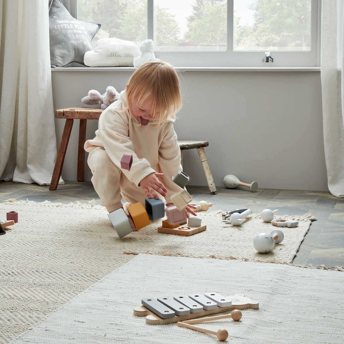 Bambino silicone stacking cups