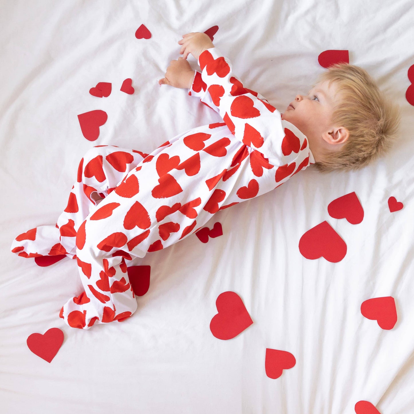 Fred & Noah - Love Heart cotton sleepsuit: 12-18 M