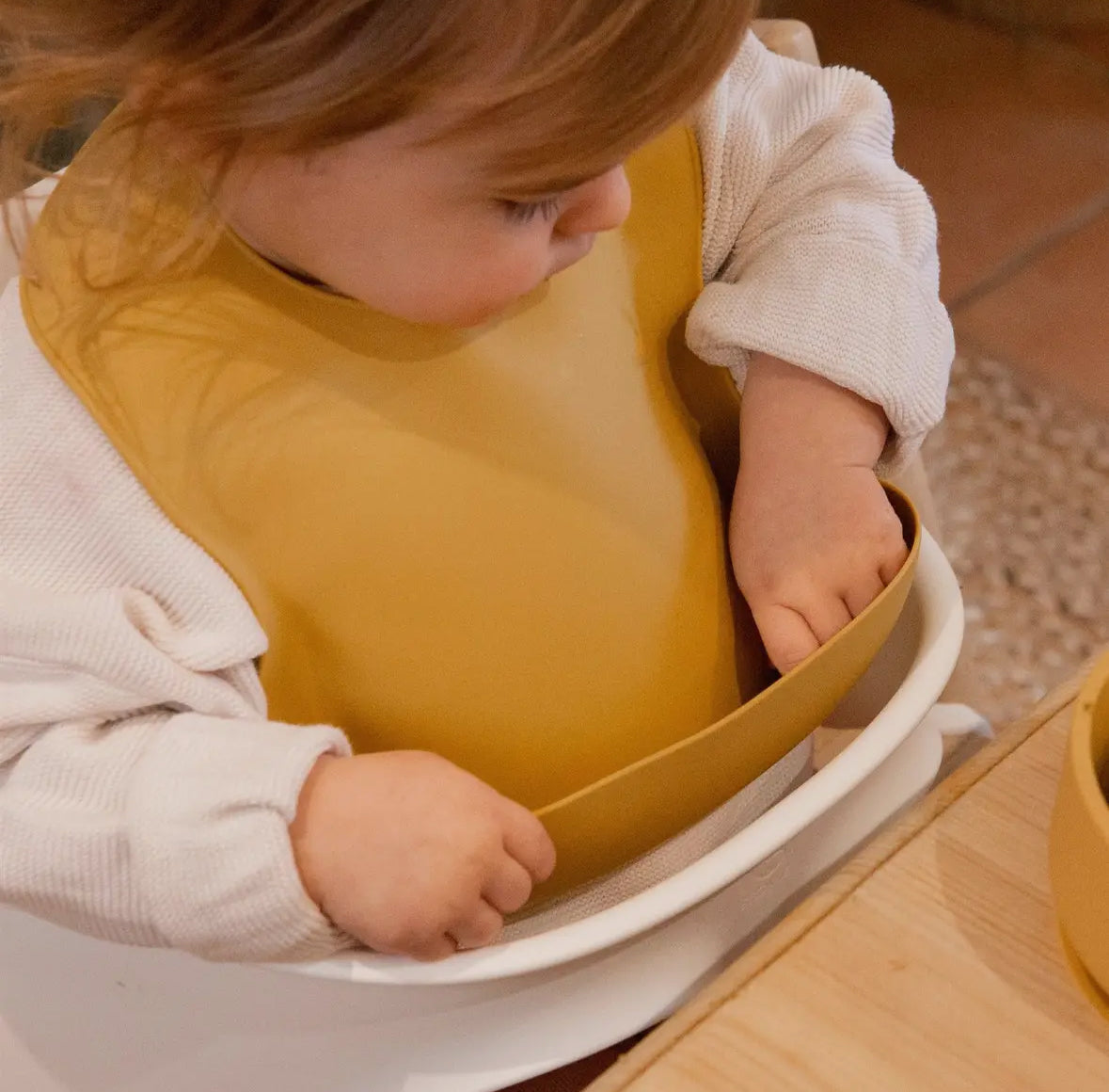 Baby silicone Bib - Ochre