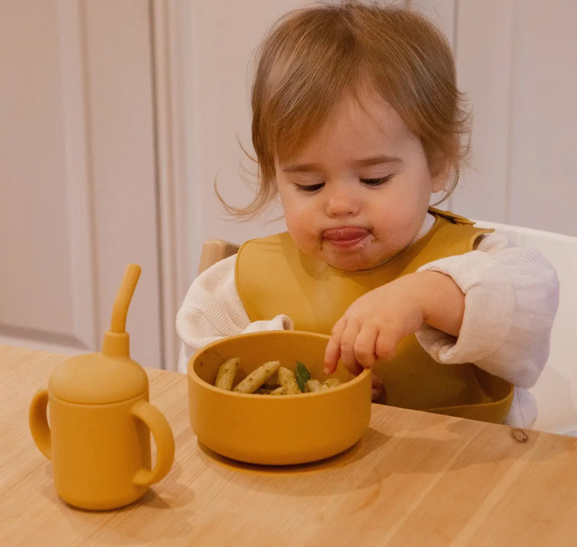 Baby silicone suction bowl with lid - Ochre