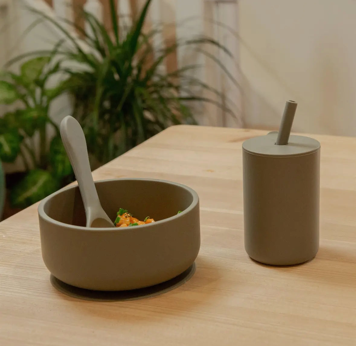 Baby silicone straw cup - Silver Sage