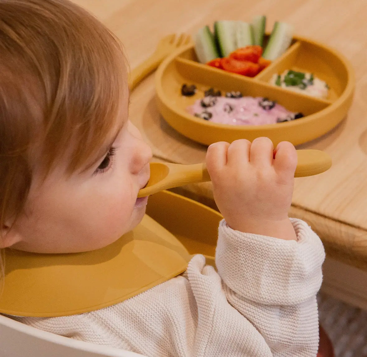 Baby silicone weaning spoon - Ochre