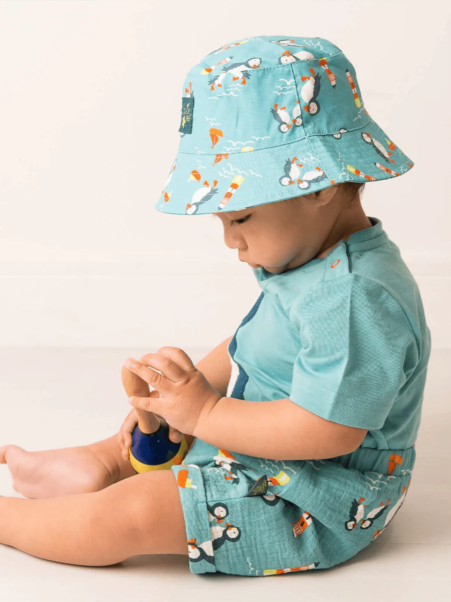 Blade and Rose Kenzie the Puffin muslin shorts 0-6 months