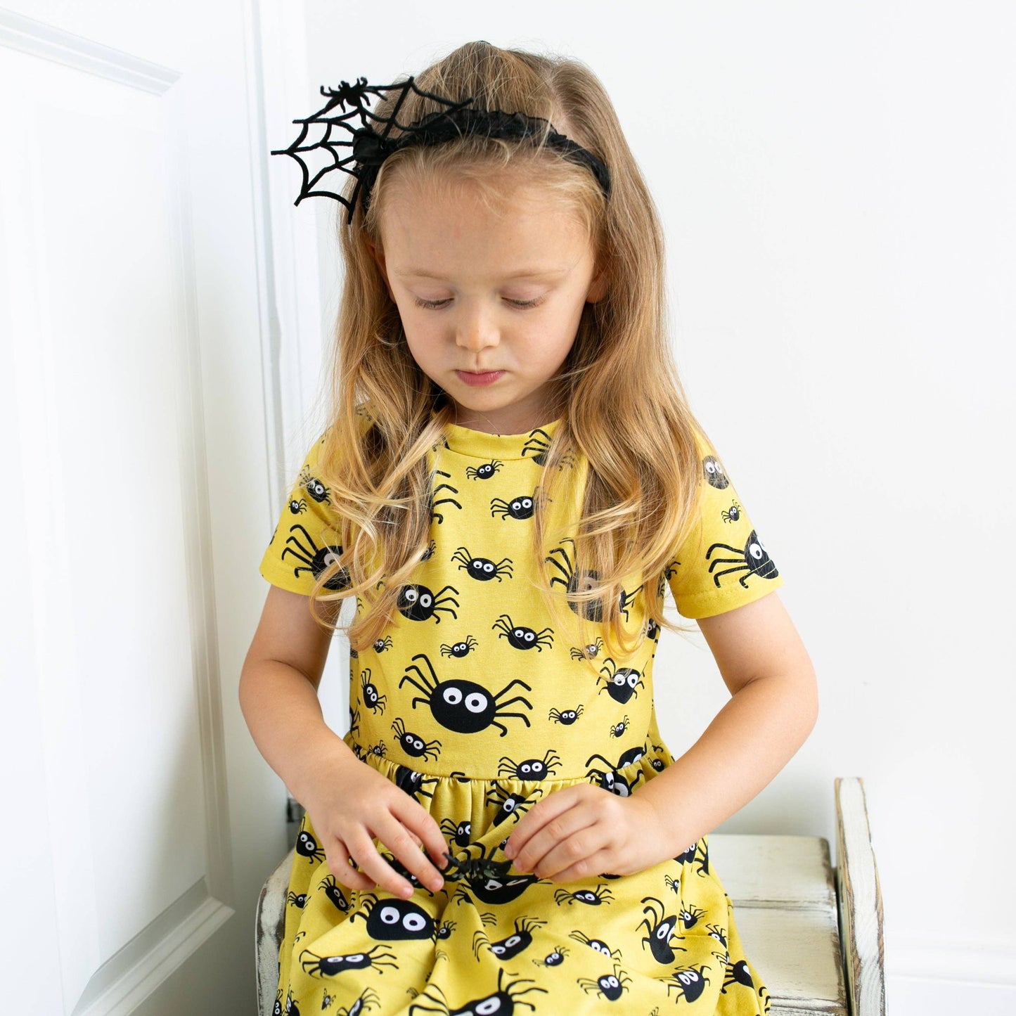 Fred & Noah - Spider print Dress: 3-4 Y
