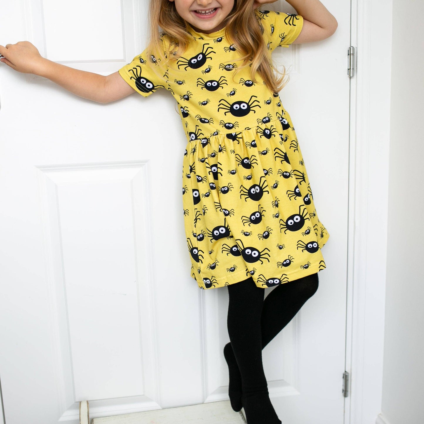 Fred & Noah - Spider print Dress: 4-5 Y